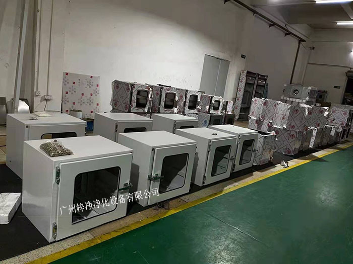 傳遞窗塵埃粒子計數(shù)器是用于檢測傳遞窗進(jìn)出口塵埃粒子濃度的關(guān)鍵設(shè)備