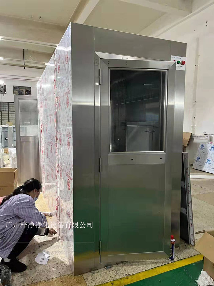 風(fēng)淋室可能會遇到各種問題，影響風(fēng)淋室正常運作和潔凈室的整體環(huán)境。