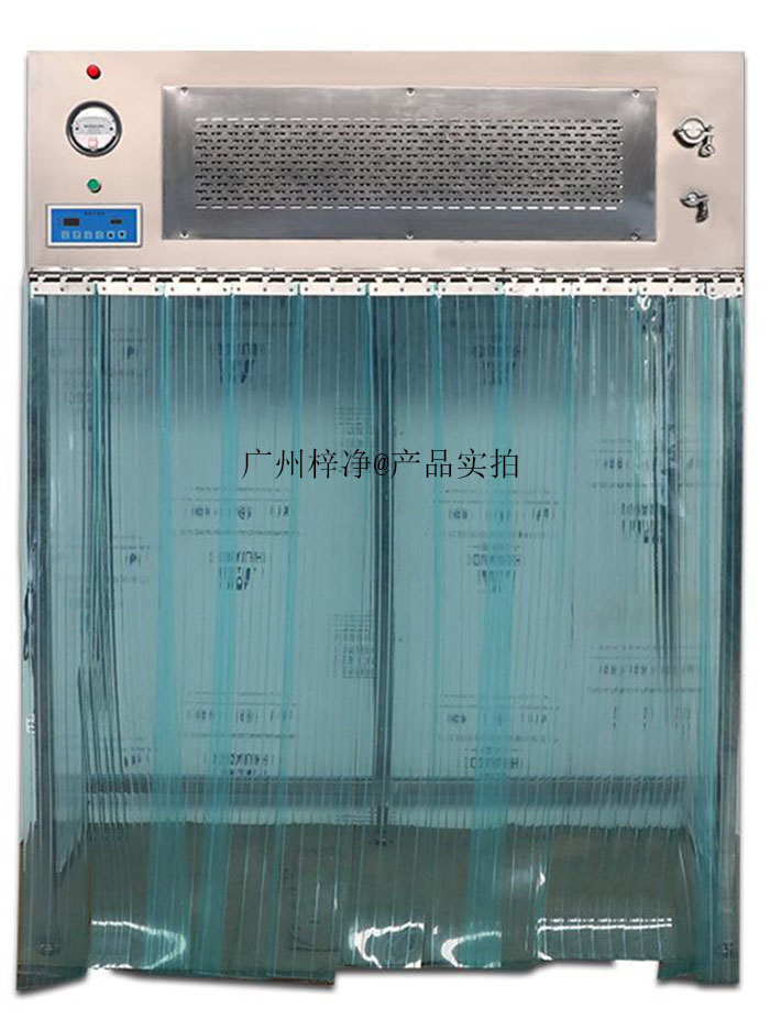 層流罩在潔凈室的建設(shè)和維護(hù)中，層流罩是必不可少的。