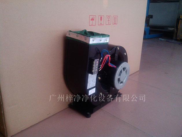 ZJ-240型號(hào)風(fēng)淋室風(fēng)機(jī)側(cè)面圖二 ZJ-240型號(hào)風(fēng)淋室風(fēng)機(jī)側(cè)面圖二