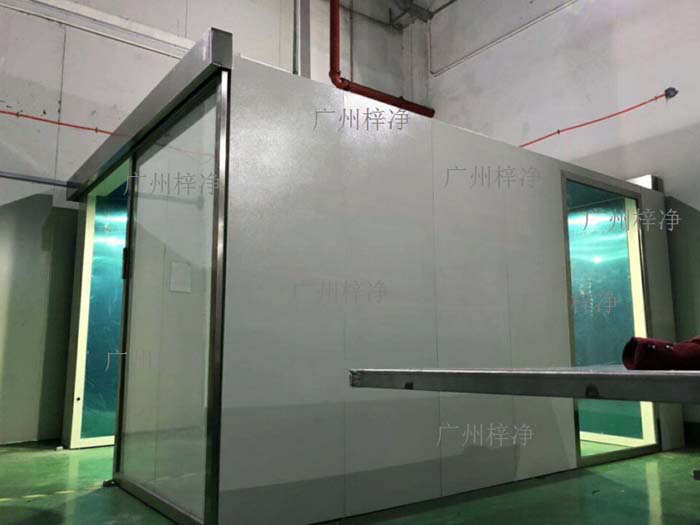 醫(yī)療設備生產車間風淋室工作原理